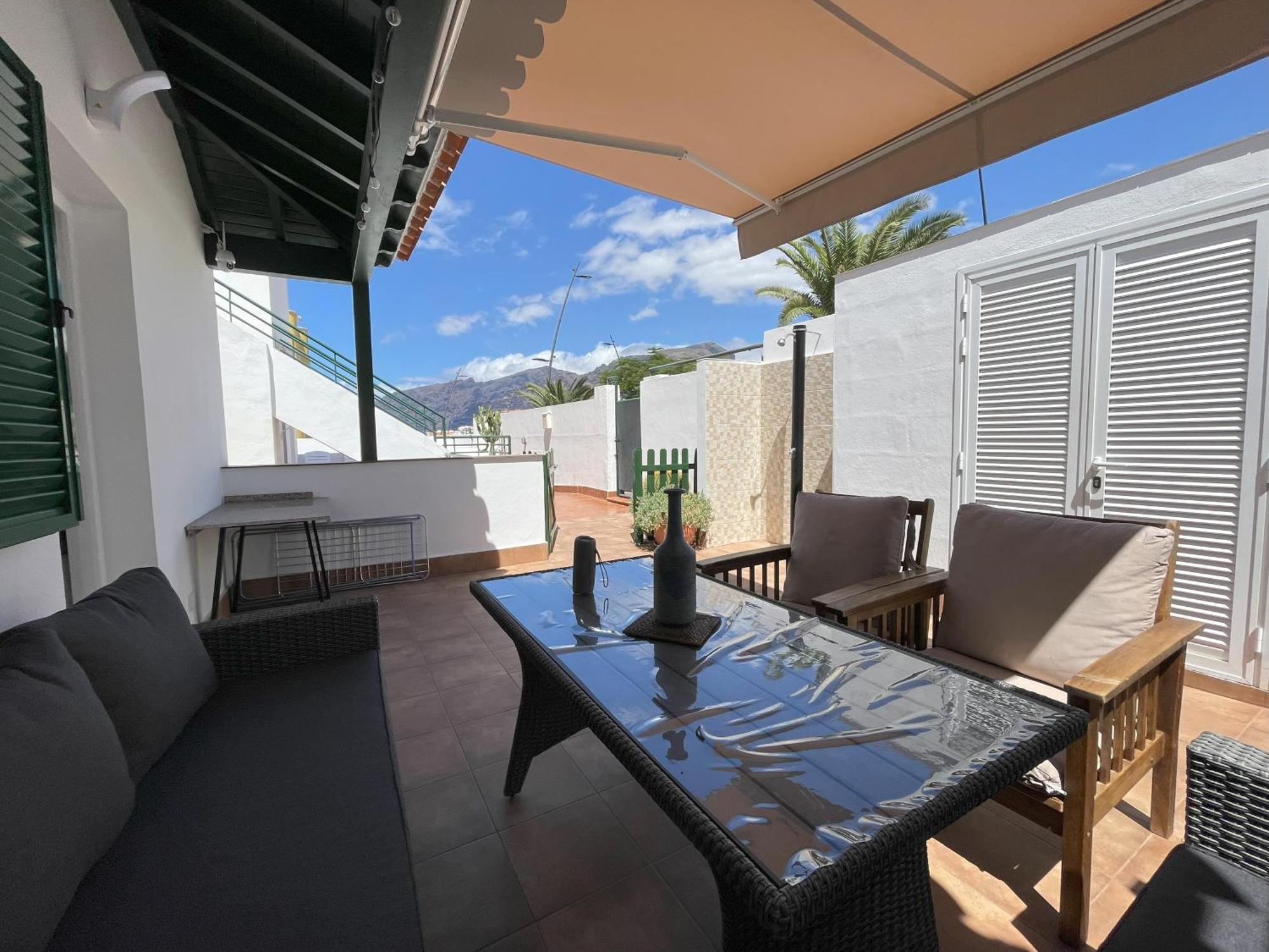 Newly Renovated Apartment With 2 Terrace, 2 Bedroom, 5Min Beach Puerto de Santiago  Exterior photo